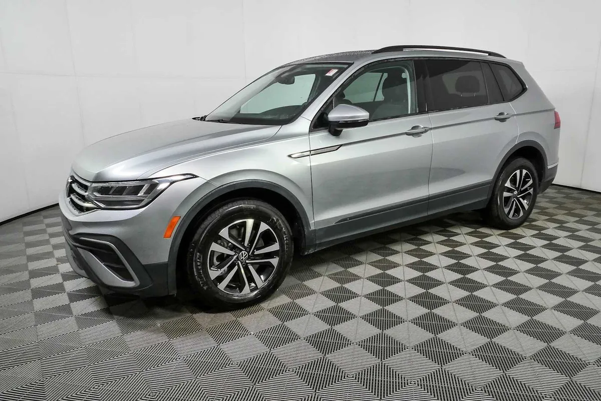 2023 VOLKSWAGEN TIGUAN S thumbnail 24