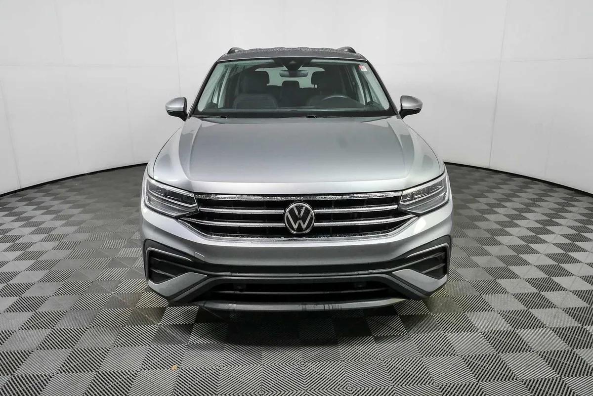 2023 VOLKSWAGEN TIGUAN S thumbnail 32