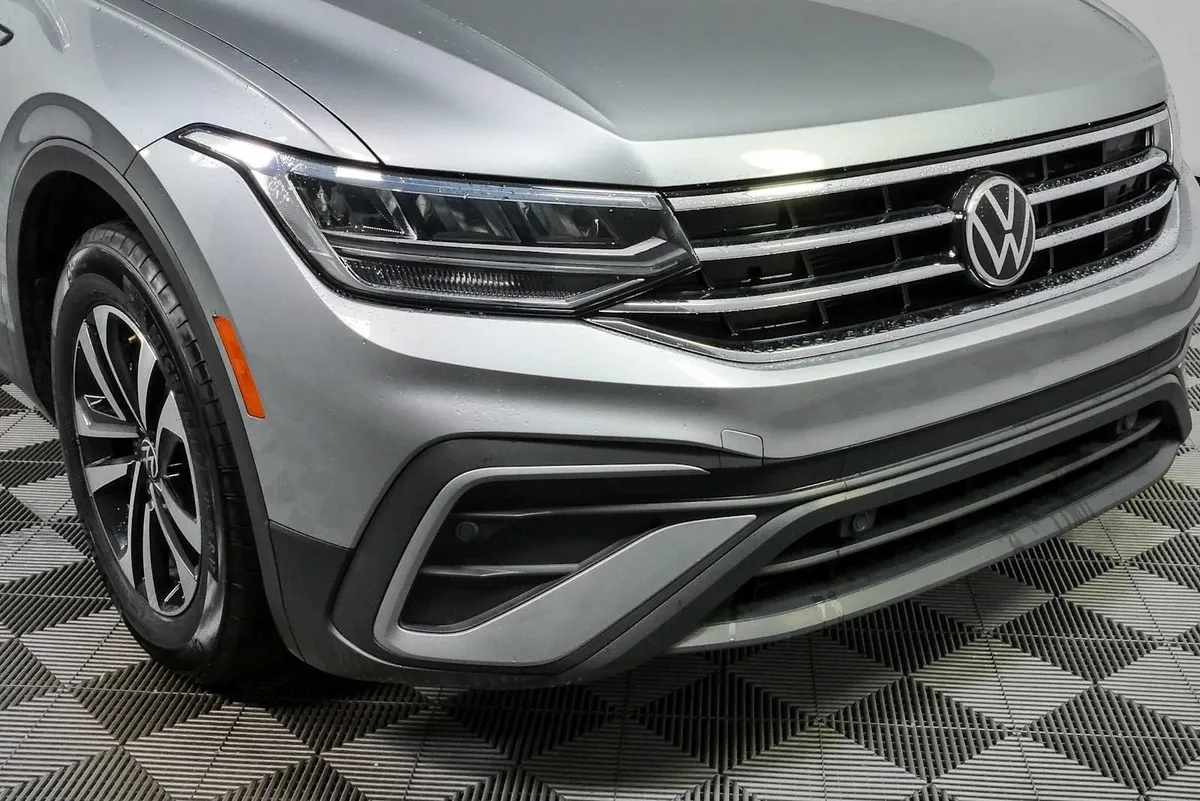 2023 VOLKSWAGEN TIGUAN S thumbnail 34