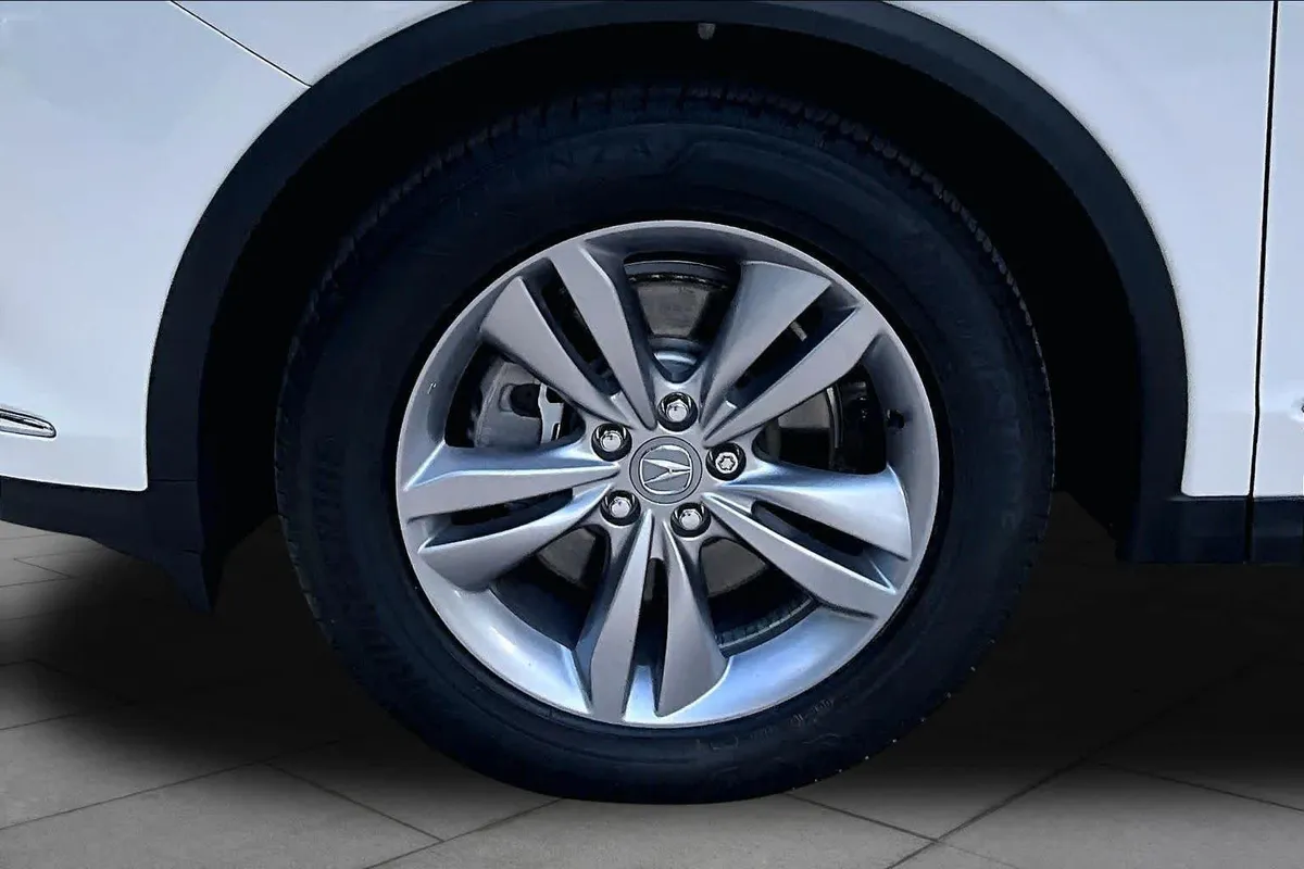 2024 Acura MDX thumbnail 11