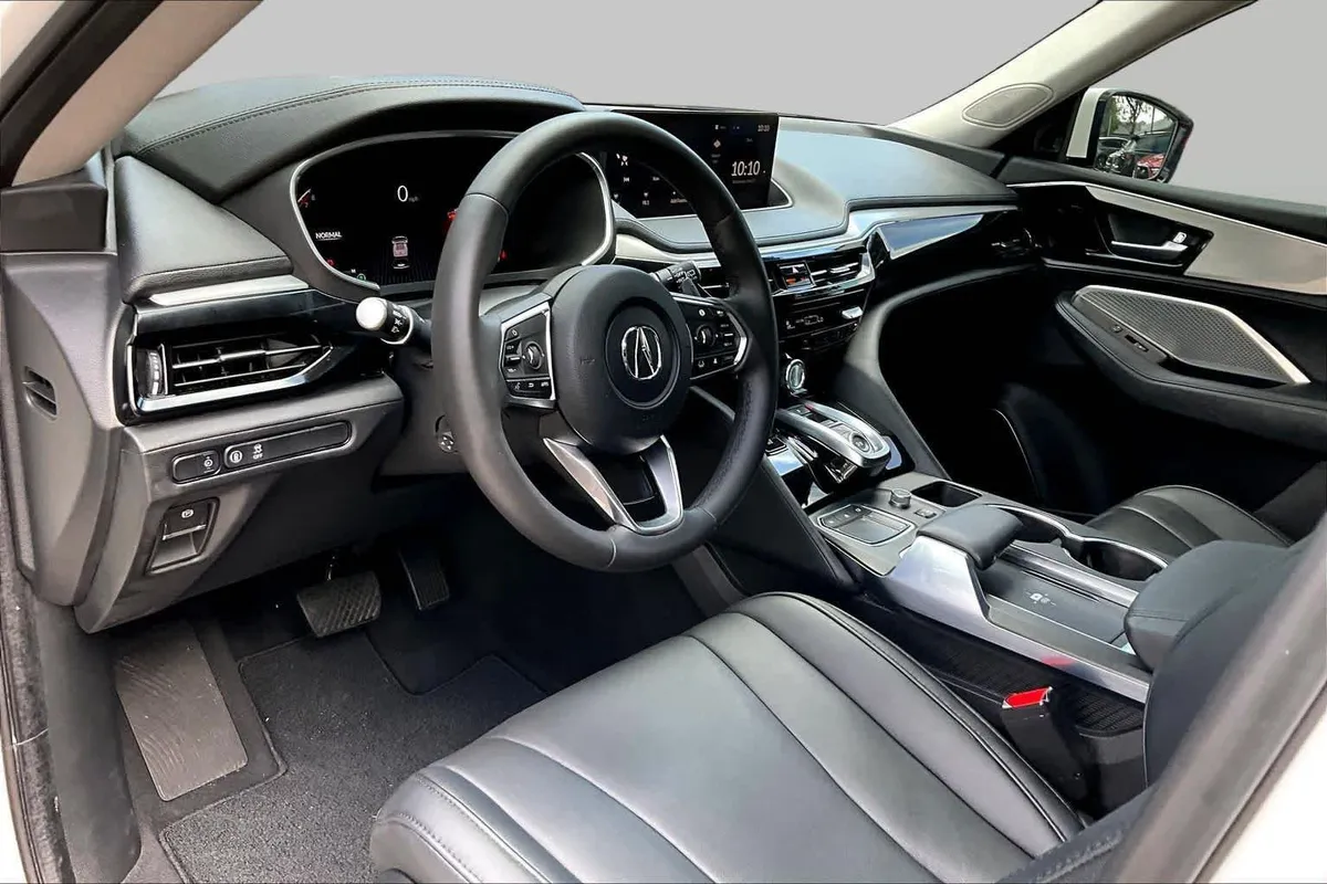 2024 Acura MDX thumbnail 18