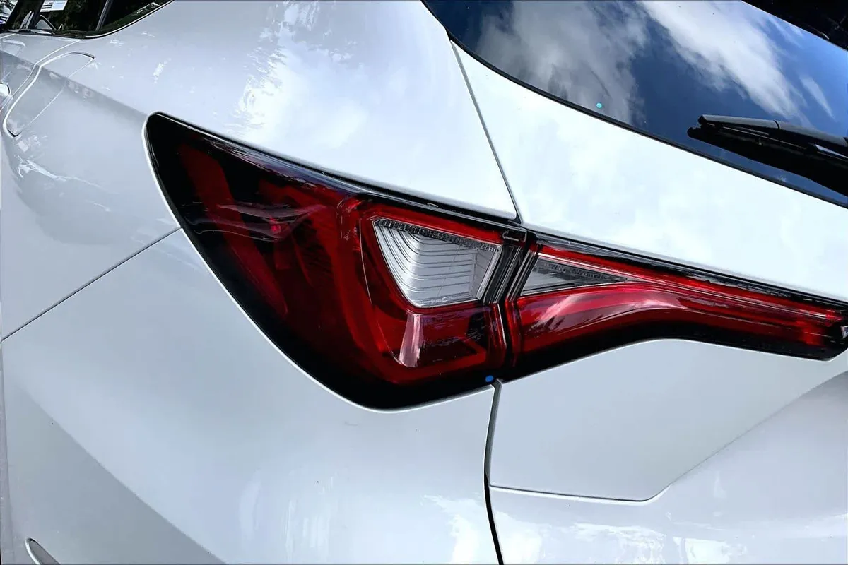 2024 Acura MDX thumbnail 29