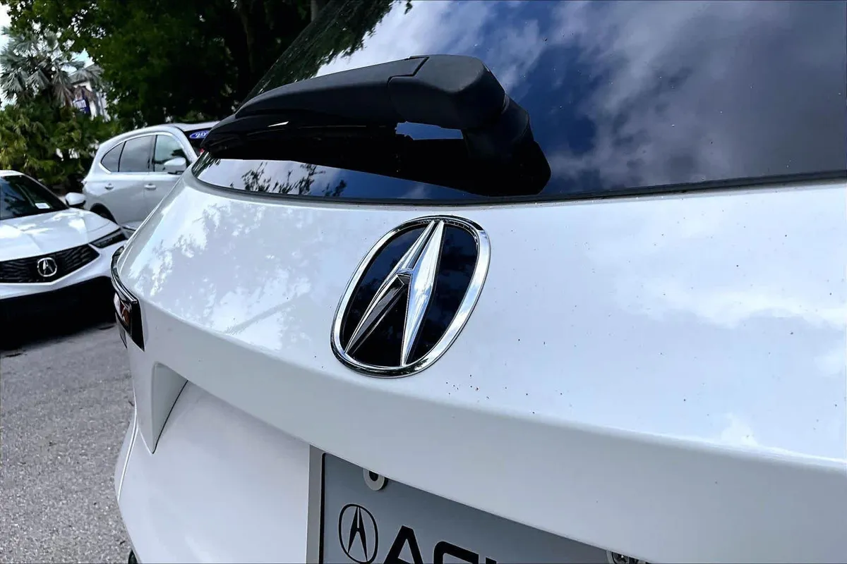 2024 Acura MDX thumbnail 31