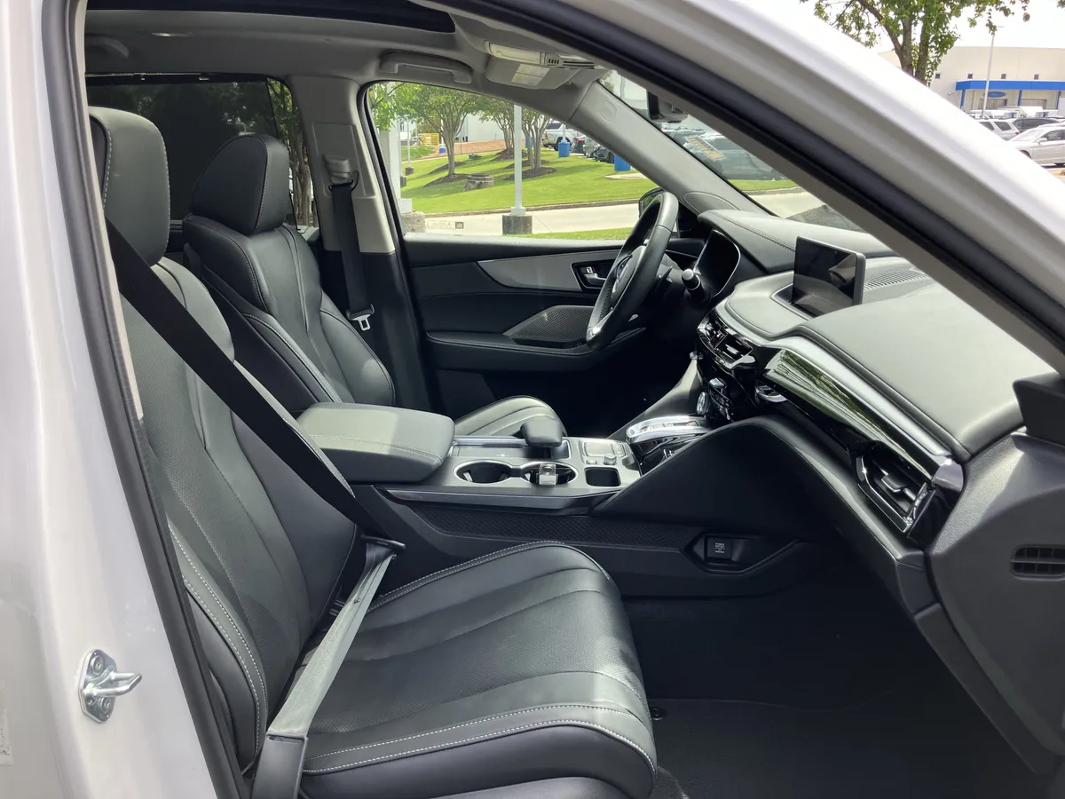 2024 Acura MDX SH-AWD w/Technology Package thumbnail 38