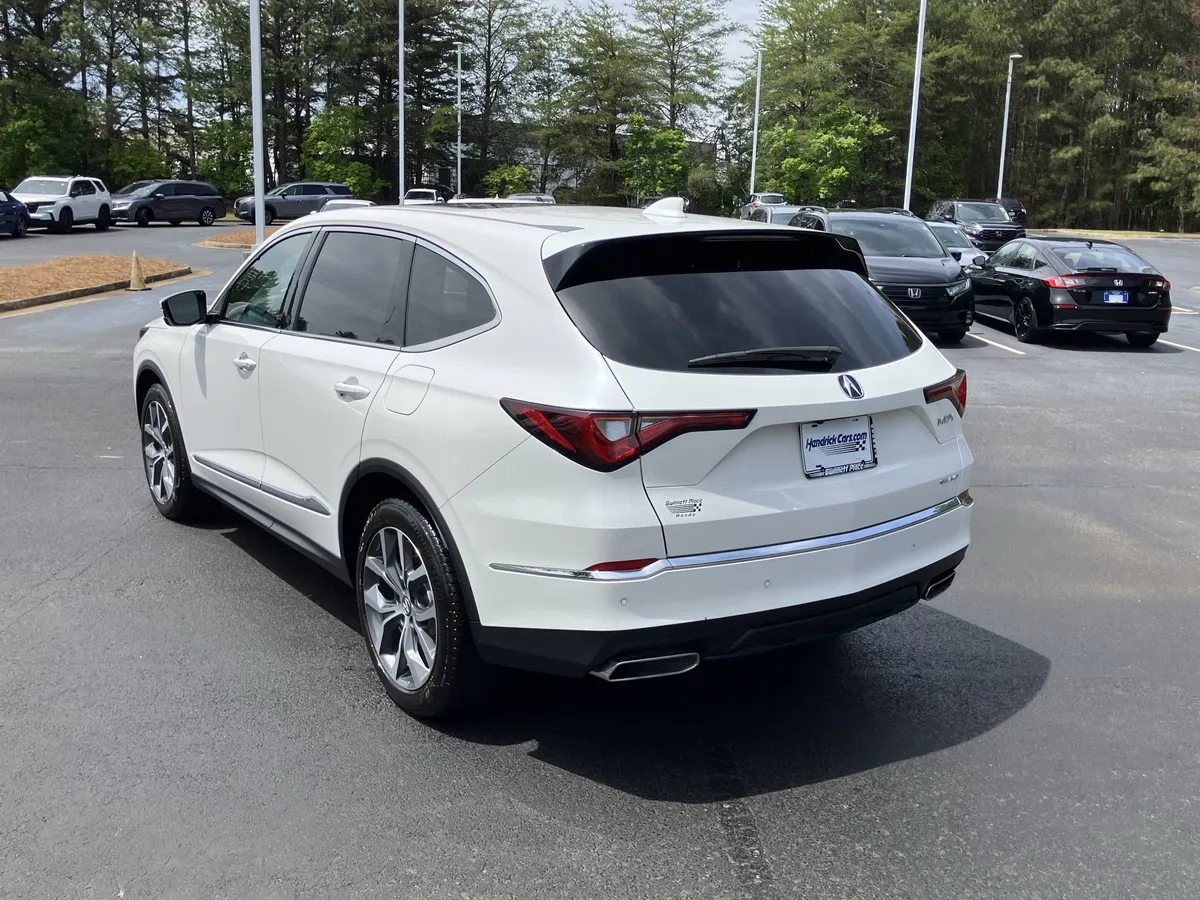 2024 Acura MDX SH-AWD w/Technology Package thumbnail 8