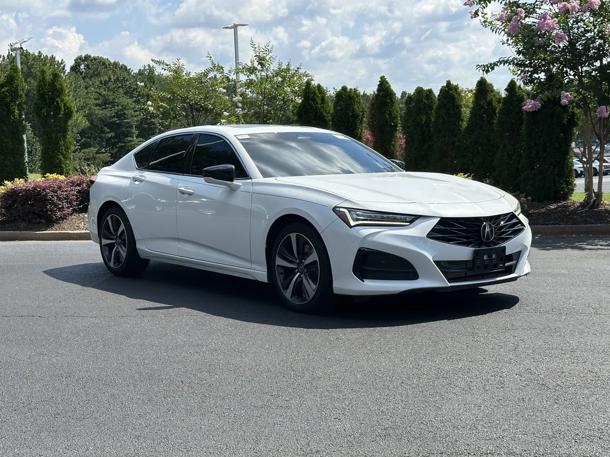 2024 Acura TLX FWD w/Technology Package thumbnail 2