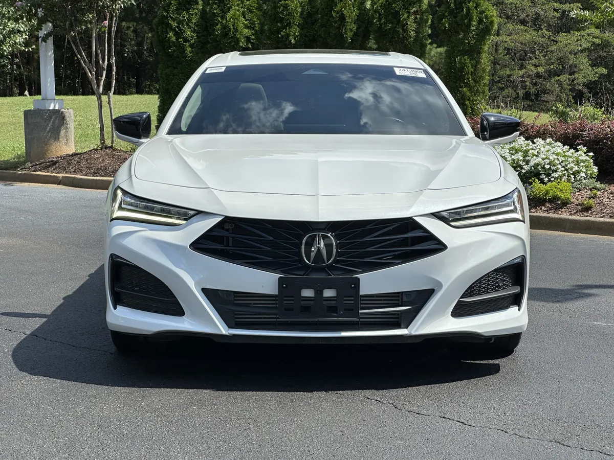 2024 Acura TLX FWD w/Technology Package thumbnail 3