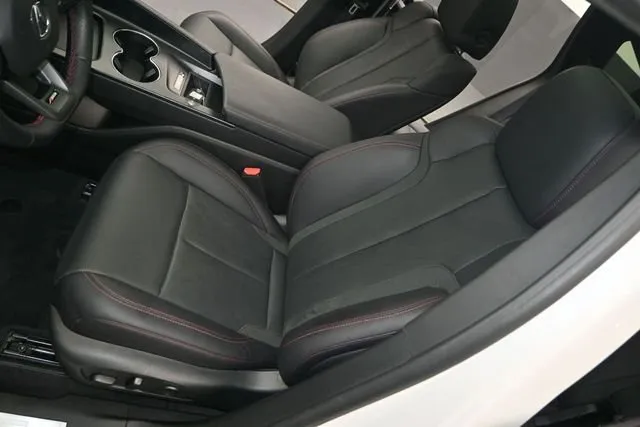 2024 Acura ZDX Base thumbnail 10