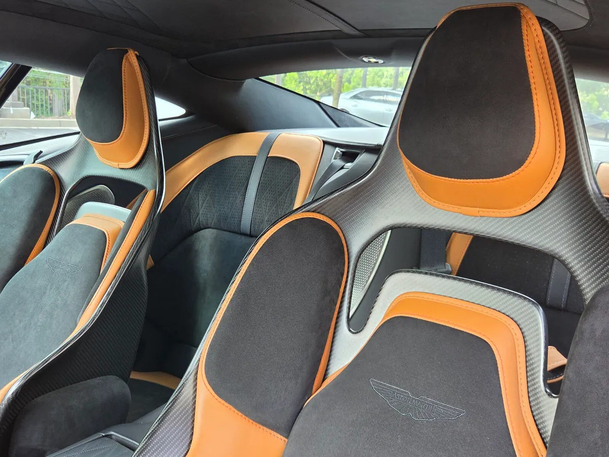 2024 Aston Martin DB12 thumbnail 20