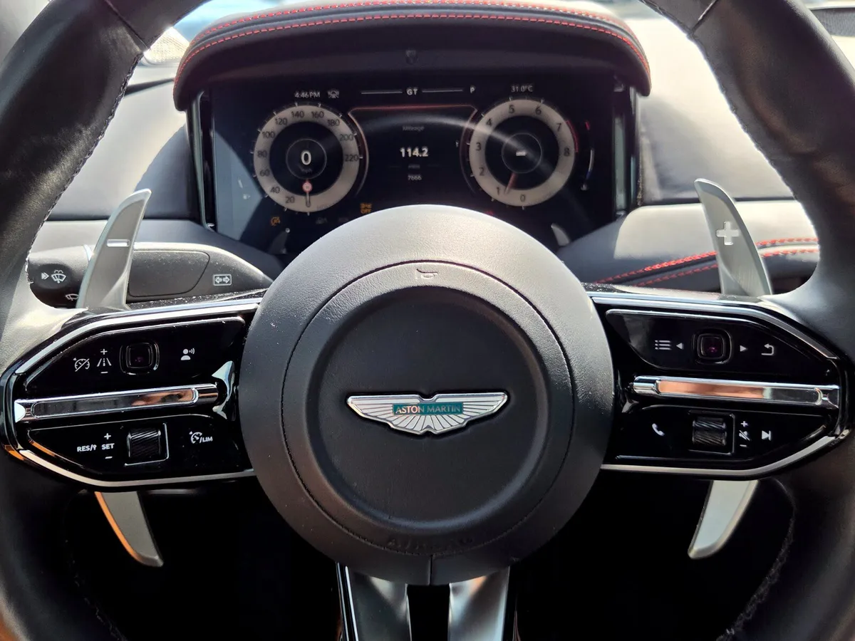 2024 Aston Martin DB12 thumbnail 38