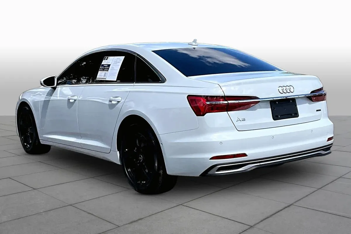2024 Audi A6 Sedan Premium thumbnail 12