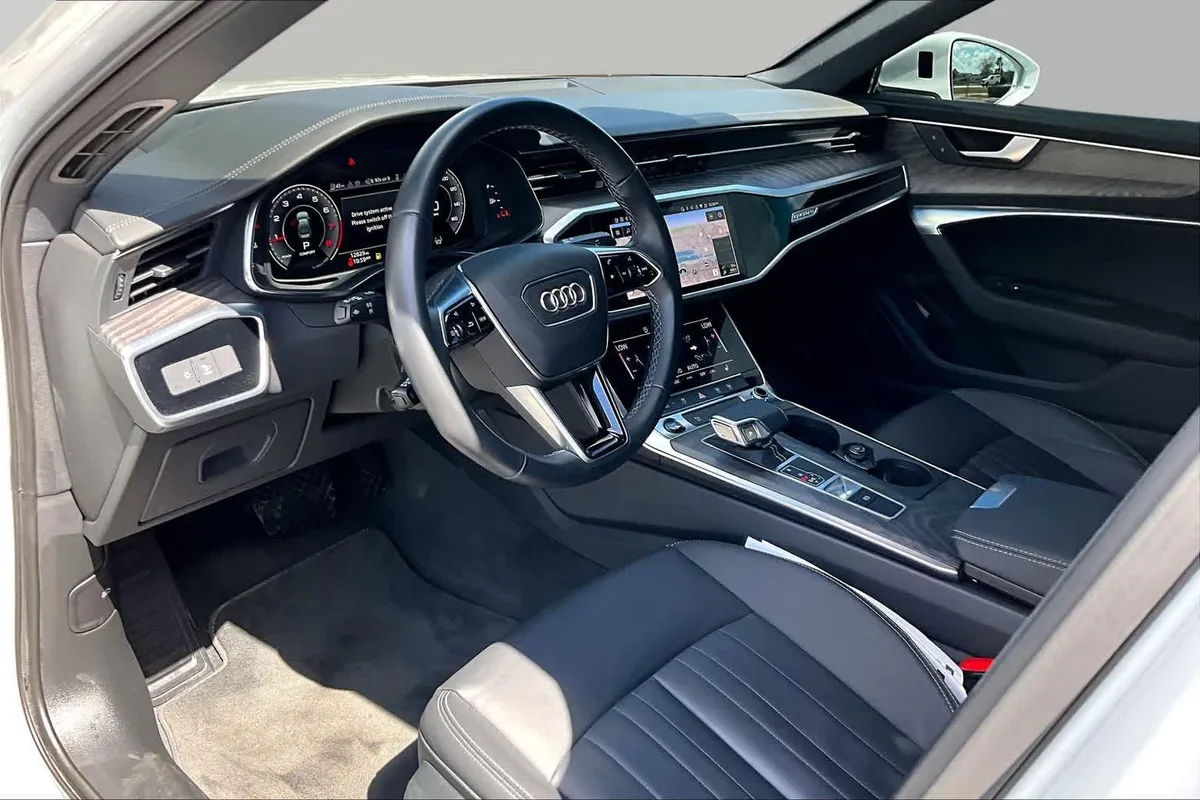 2024 Audi A6 Sedan Premium thumbnail 18