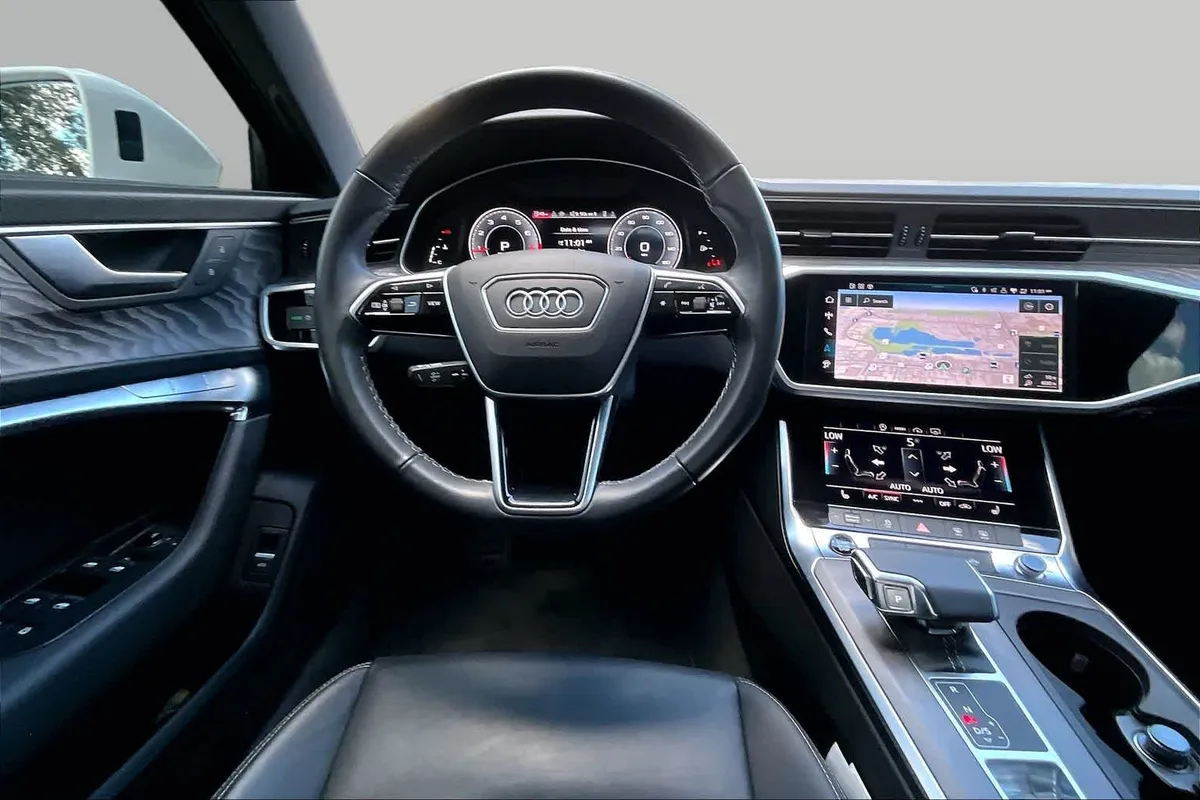 2024 Audi A6 Sedan Premium thumbnail 6