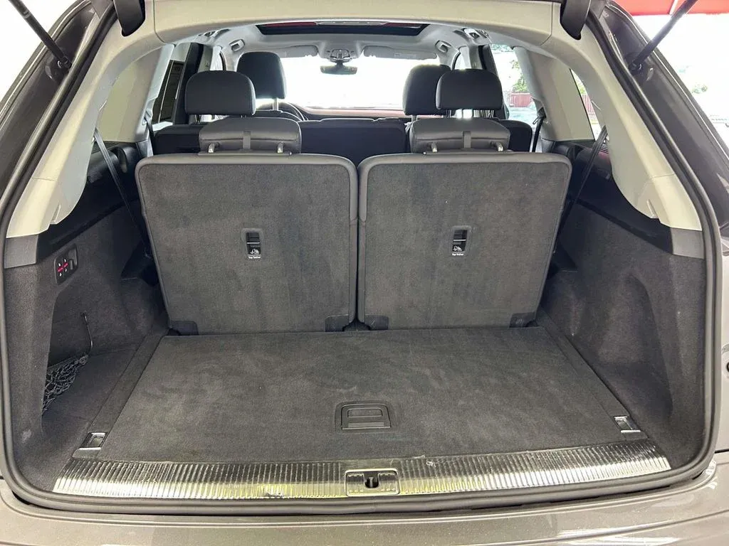 2024 Audi Q7 55 Premium Plus thumbnail 12