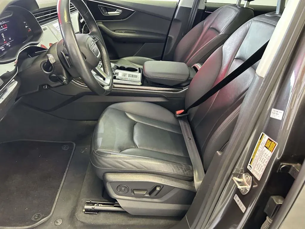 2024 Audi Q7 55 Premium Plus thumbnail 16
