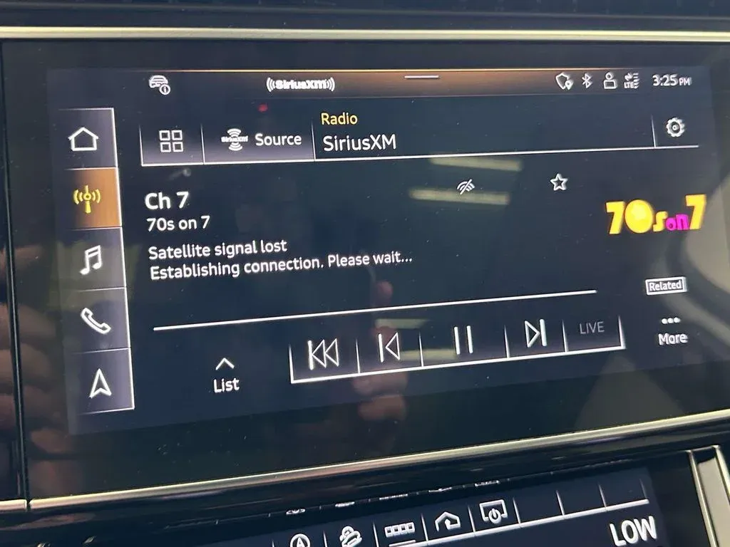 2024 Audi Q7 55 Premium Plus thumbnail 25