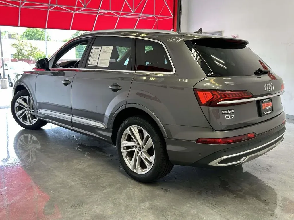 2024 Audi Q7 55 Premium Plus thumbnail 5