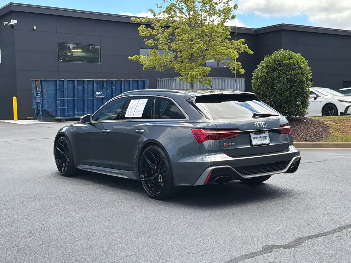 2024 Audi RS 6 Avant performance thumbnail 15