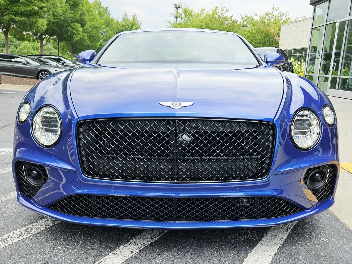 2024 Bentley Continental thumbnail 11