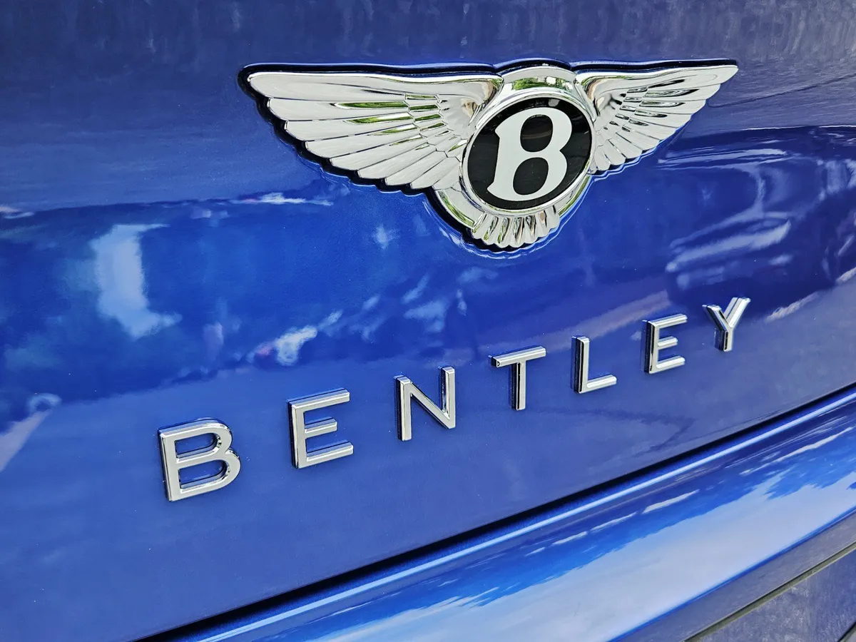 2024 Bentley Continental thumbnail 12