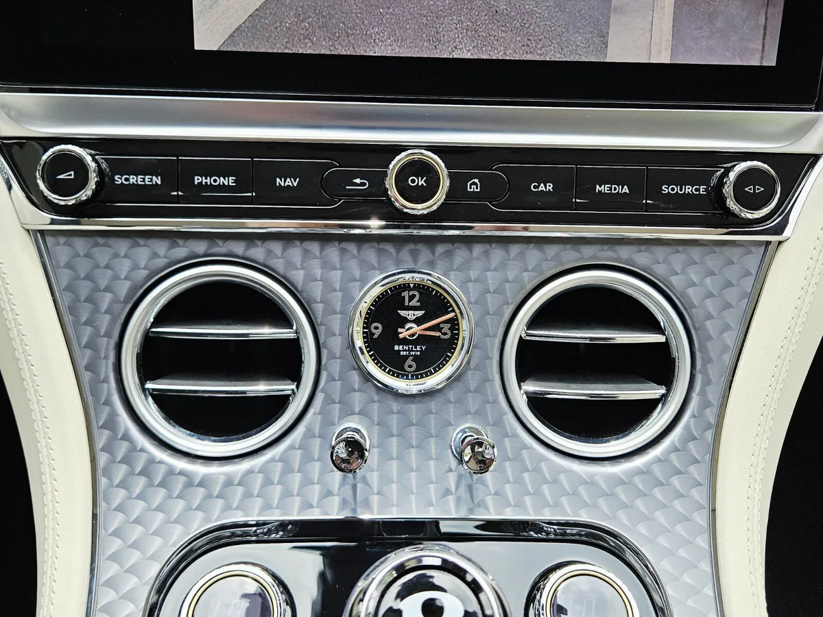 2024 Bentley Continental thumbnail 40