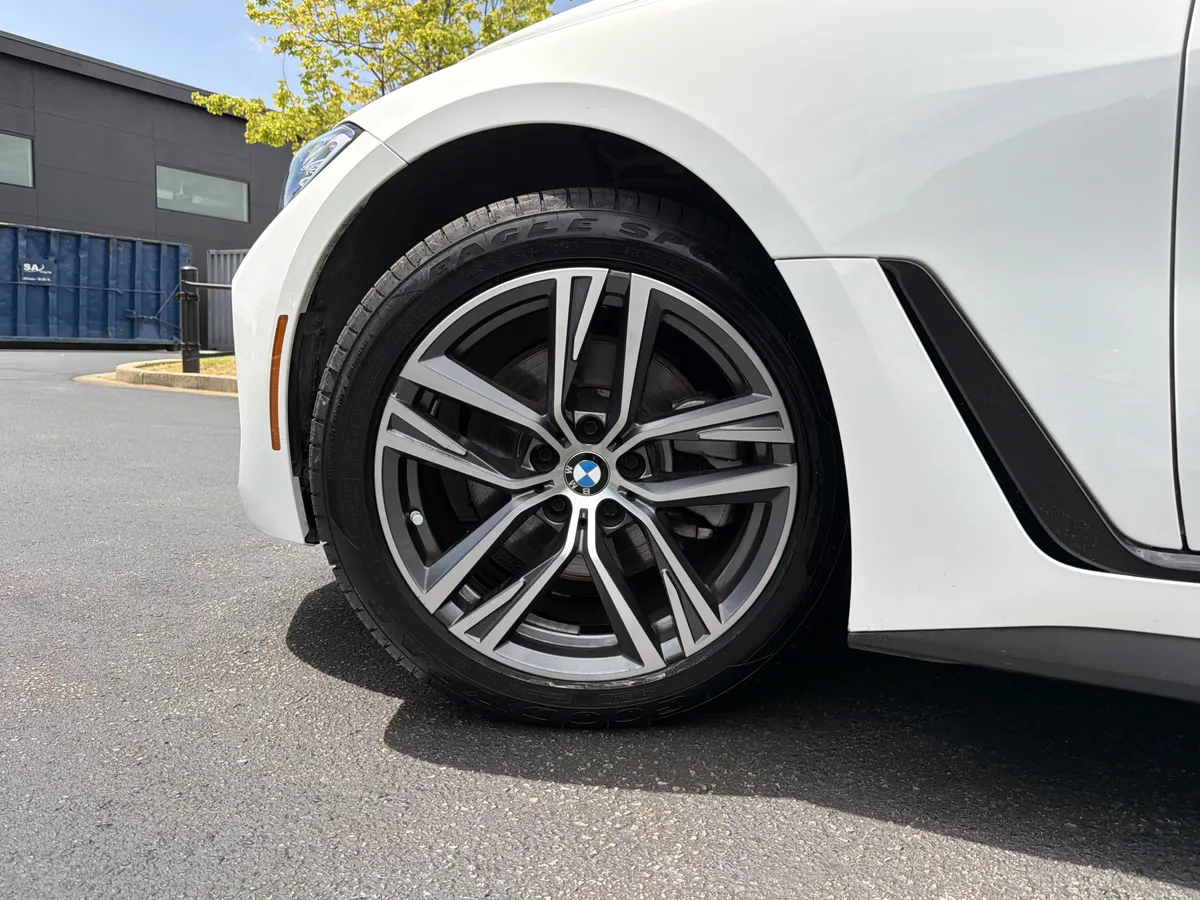 2024 BMW 4 Series 430i xDrive Gran Coupe thumbnail 16