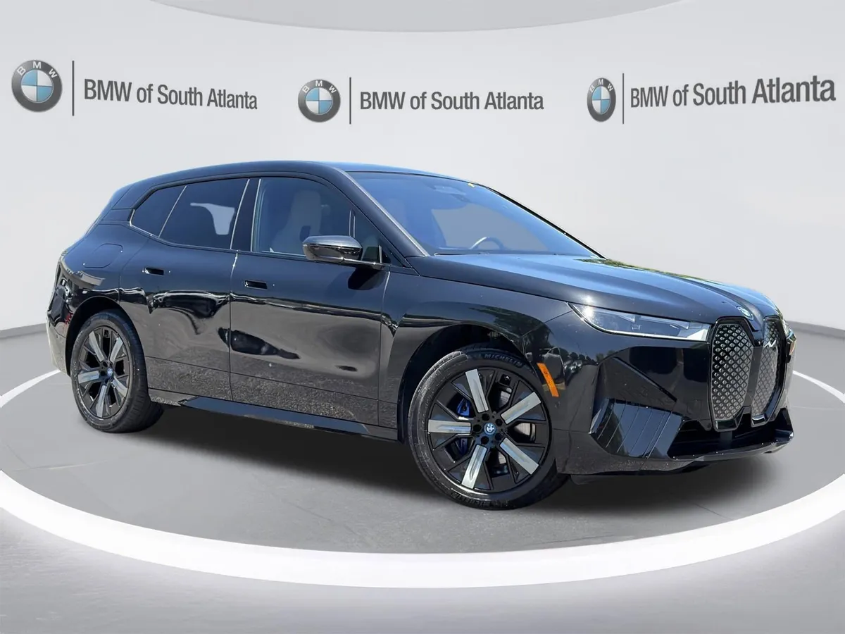 2024 BMW iX xDrive50 thumbnail 2