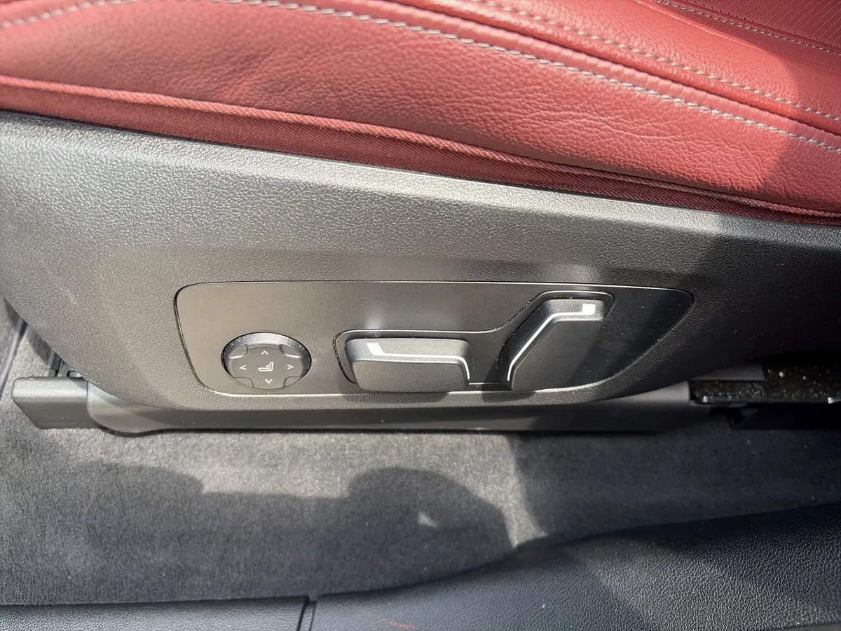 2024 BMW X3 sDrive30i thumbnail 15