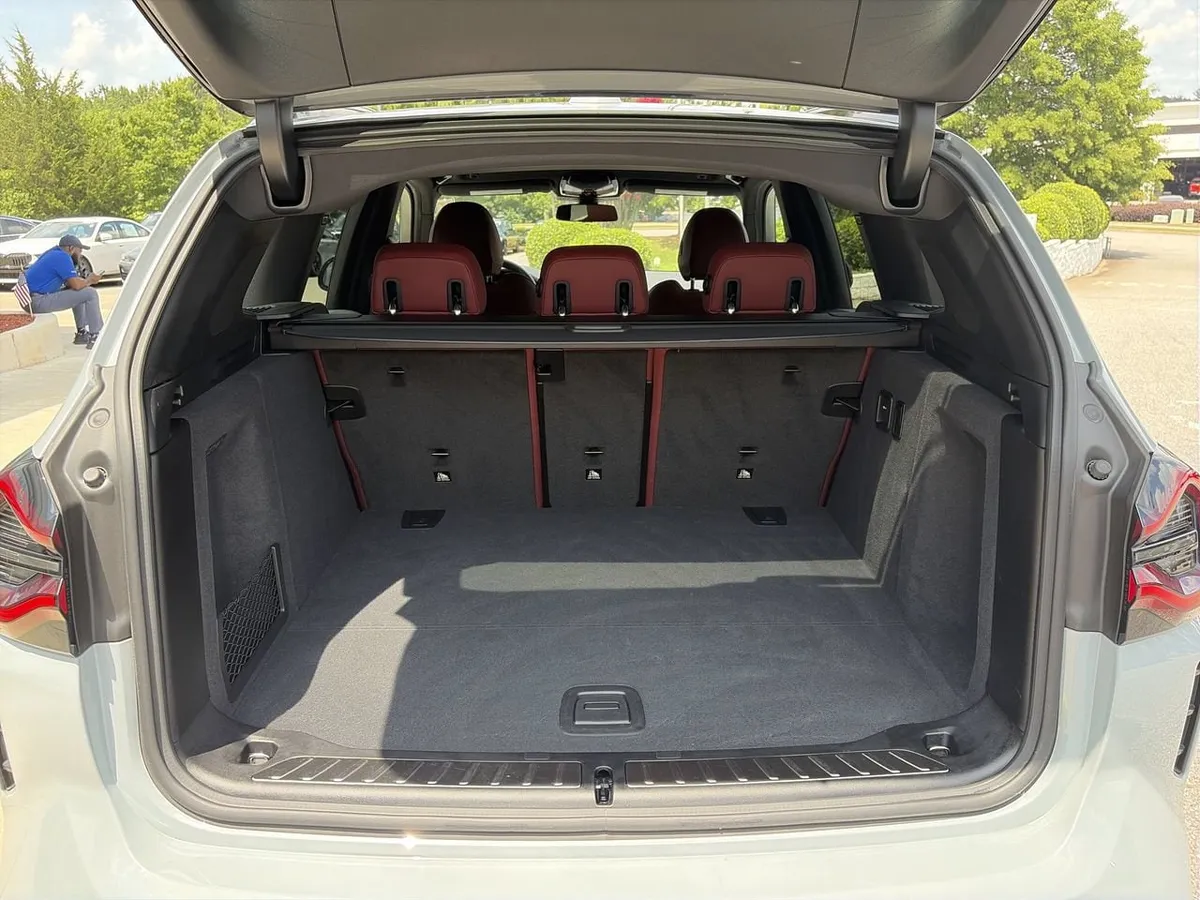 2024 BMW X3 sDrive30i thumbnail 33