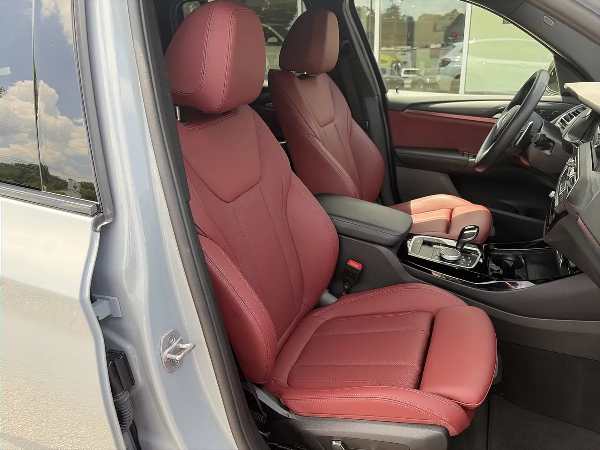 2024 BMW X3 sDrive30i thumbnail 34