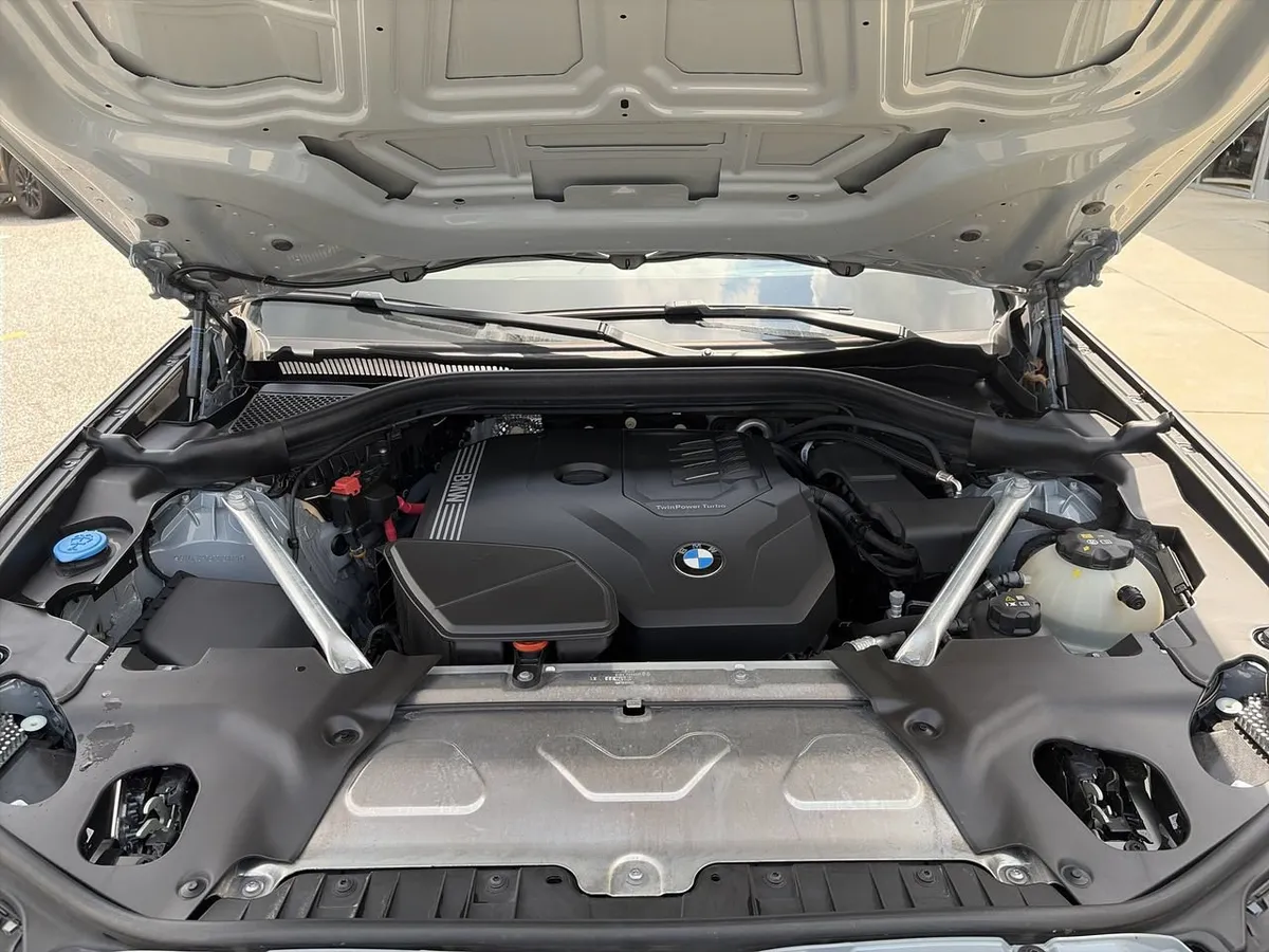 2024 BMW X3 sDrive30i thumbnail 36