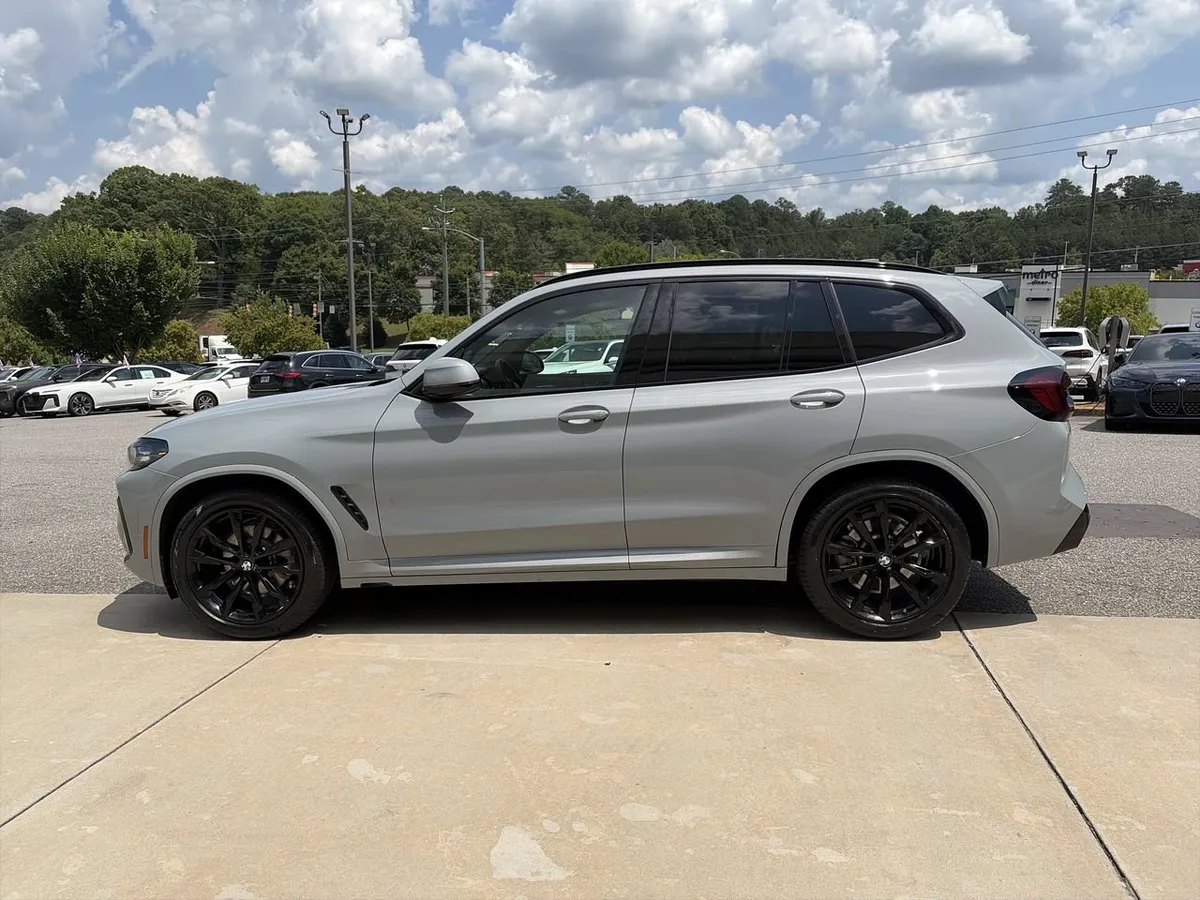 2024 BMW X3 sDrive30i thumbnail 5