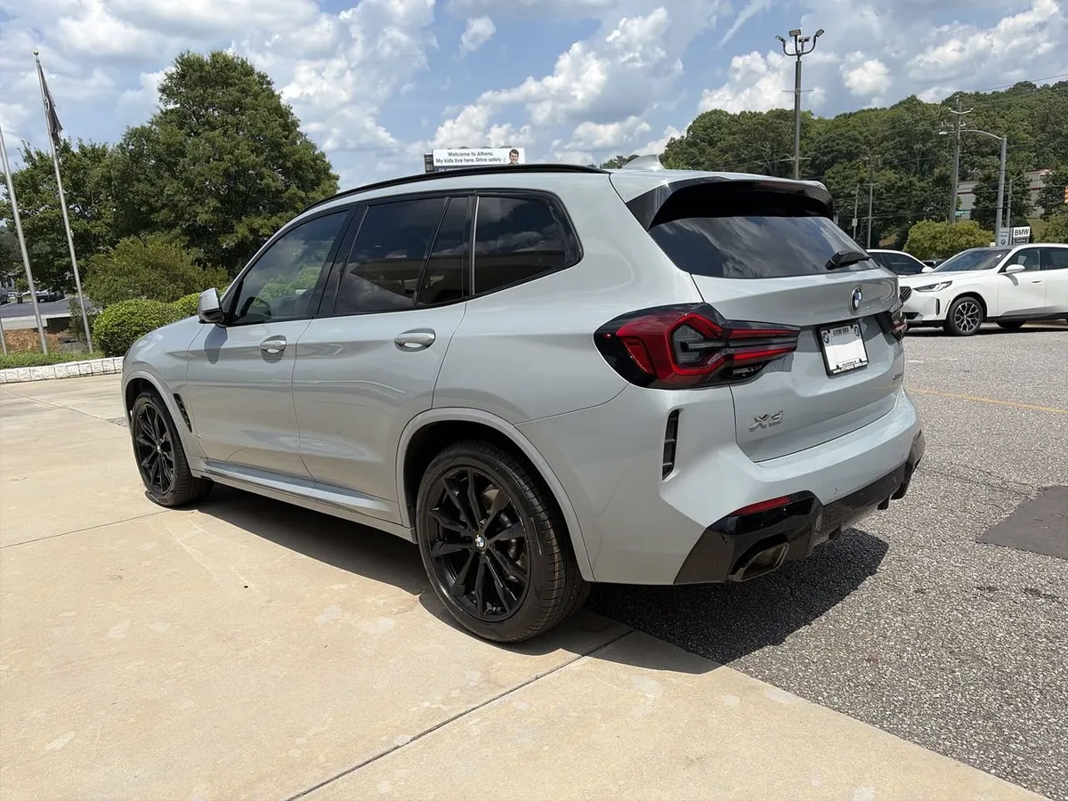 2024 BMW X3 sDrive30i thumbnail 6