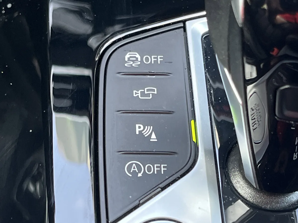 2024 BMW X3 sDrive30i thumbnail 14