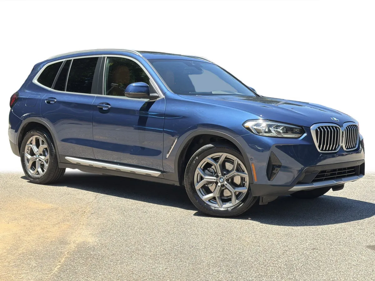 2024 BMW X3 sDrive30i thumbnail 2