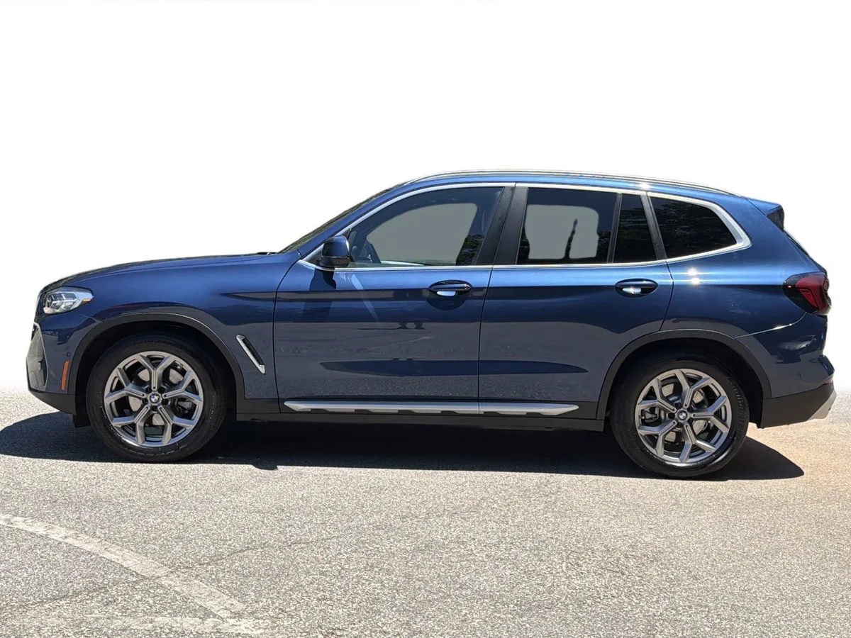 2024 BMW X3 sDrive30i thumbnail 25