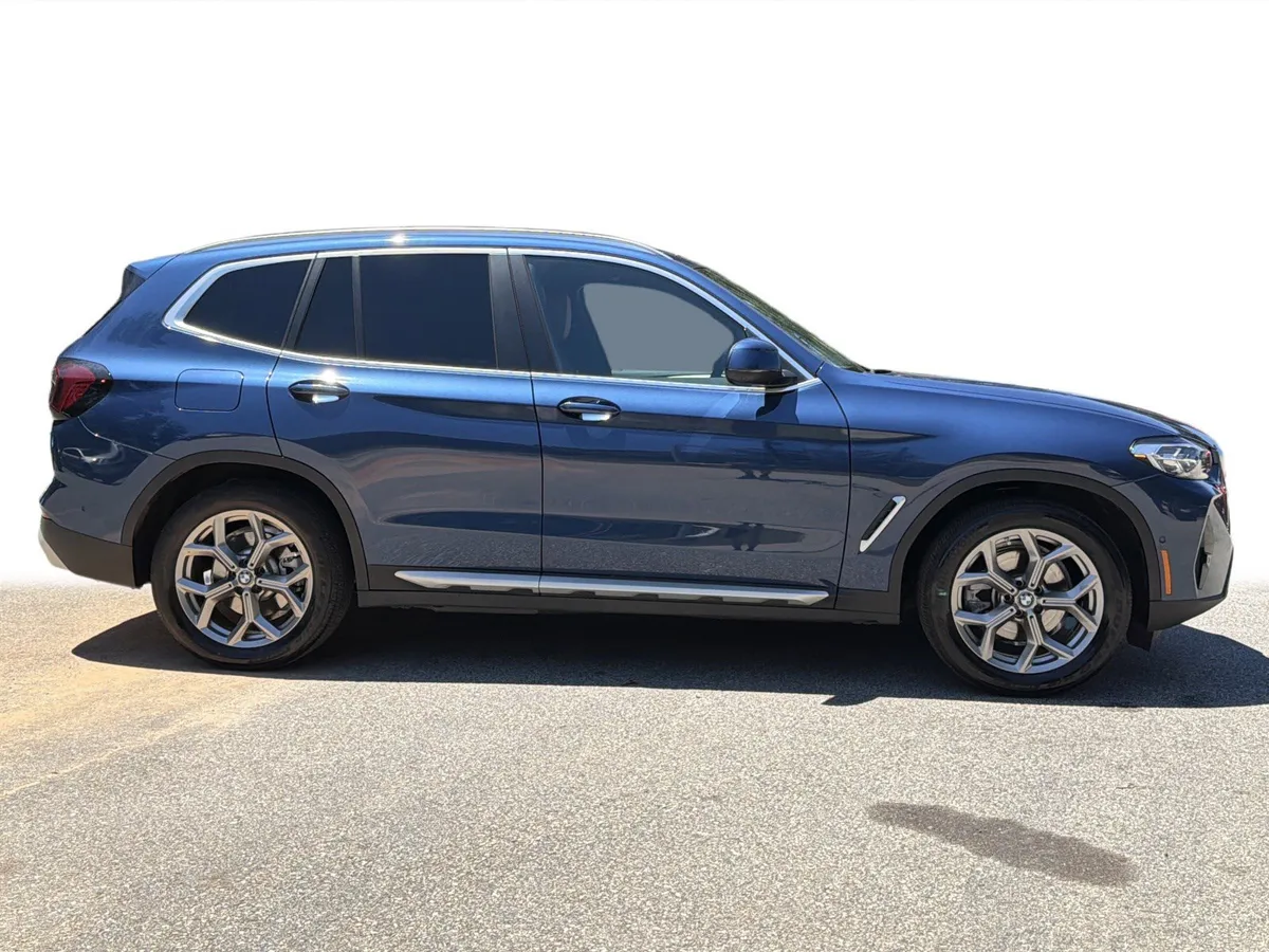2024 BMW X3 sDrive30i thumbnail 31