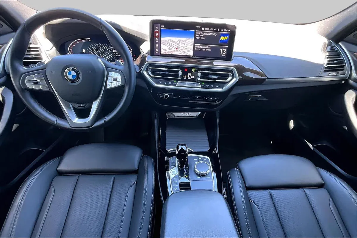 2024 BMW X4 xDrive30i xDrive30i thumbnail 16