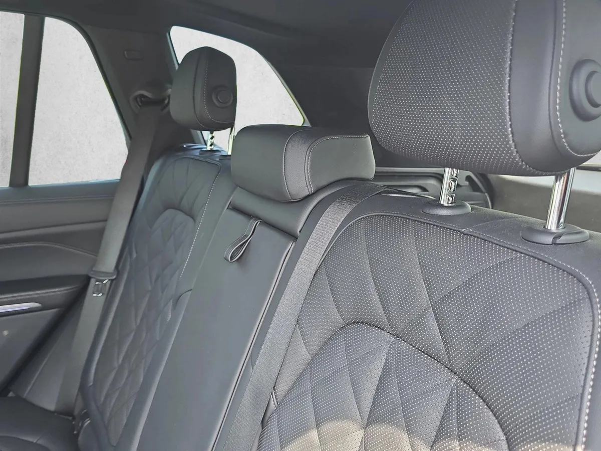 2024 BMW X5 sDrive40i thumbnail 21