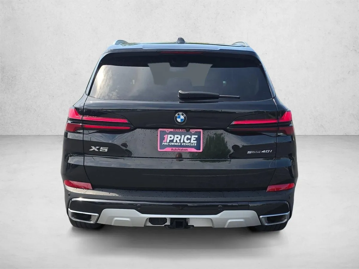 2024 BMW X5 sDrive40i thumbnail 6