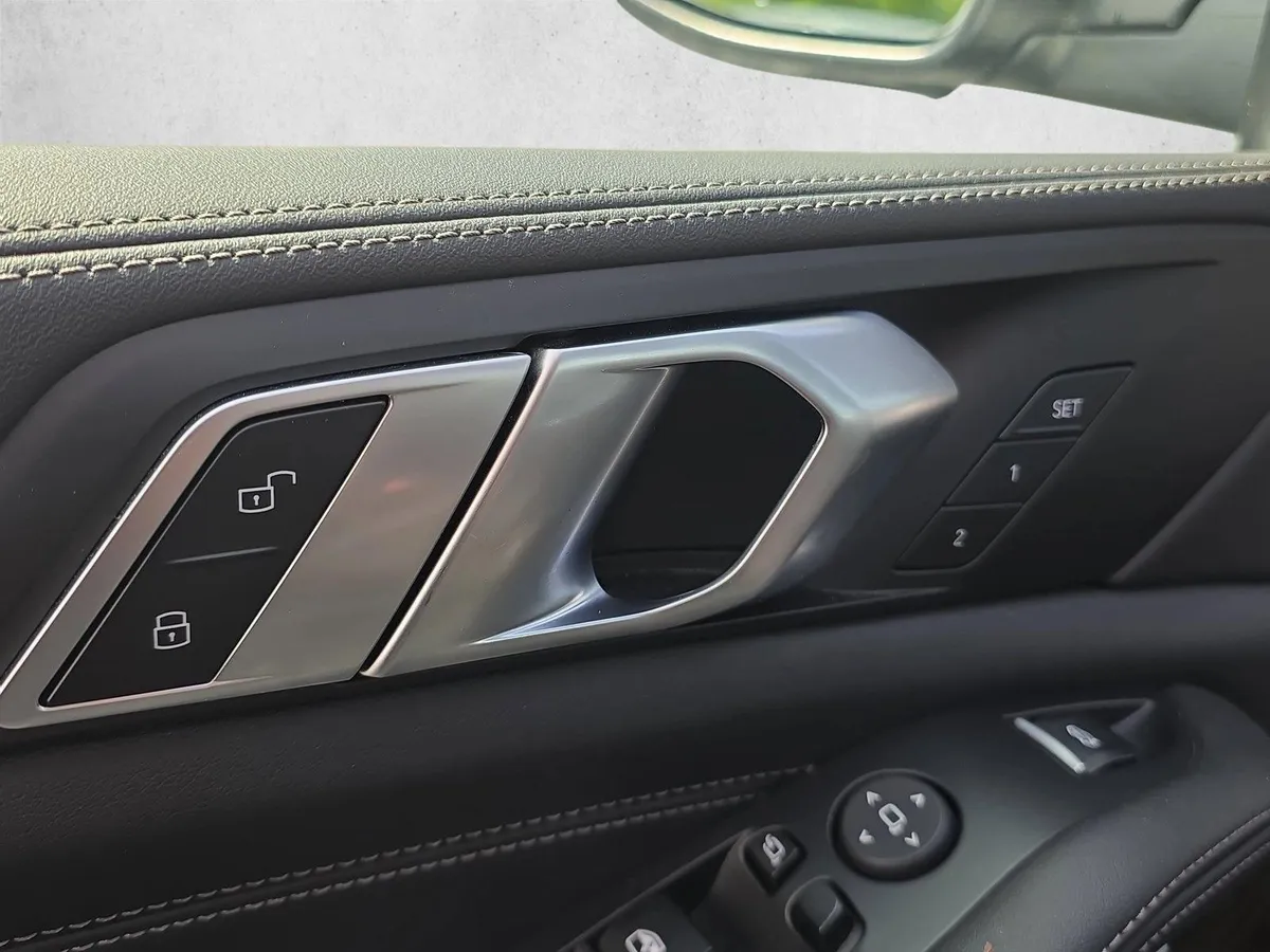 2024 BMW X5 sDrive40i thumbnail 8