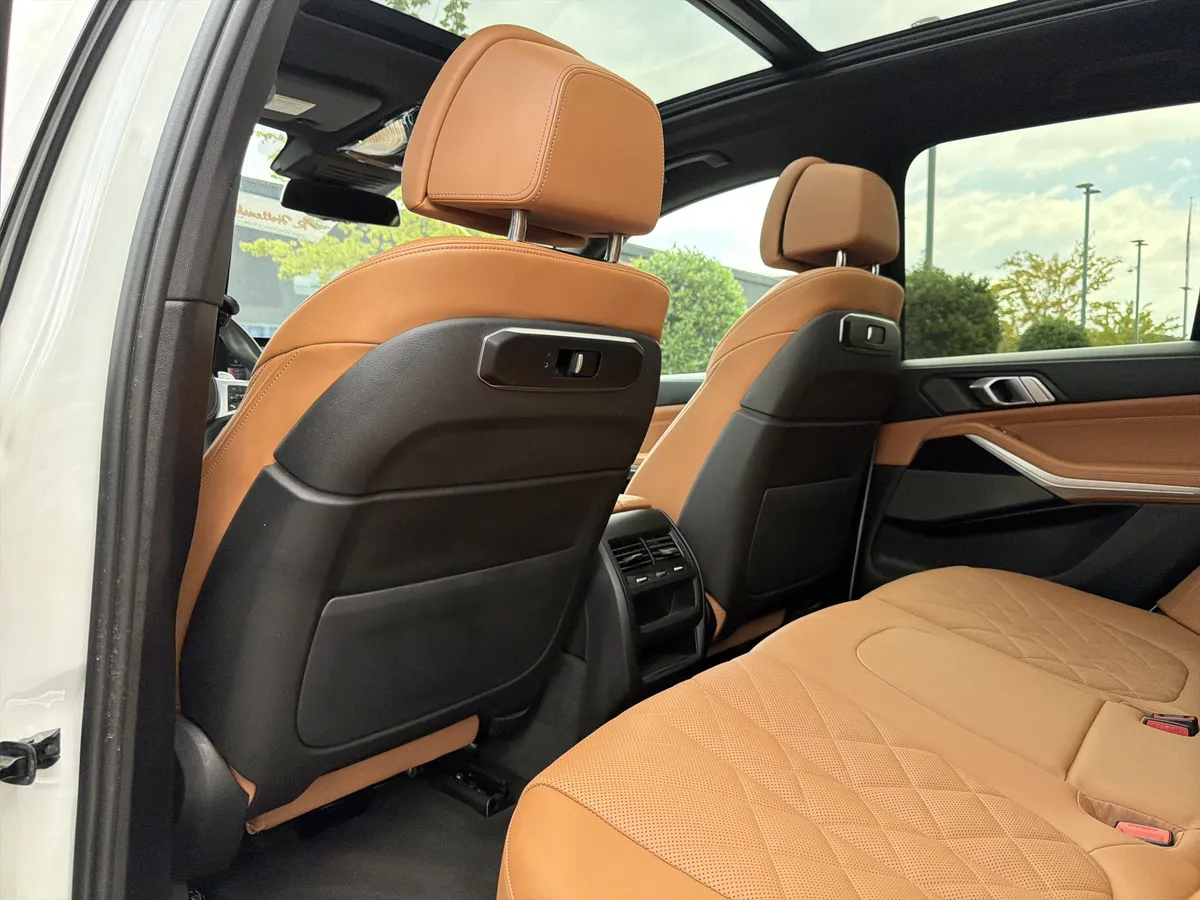 2024 BMW X5 xDrive40i thumbnail 24