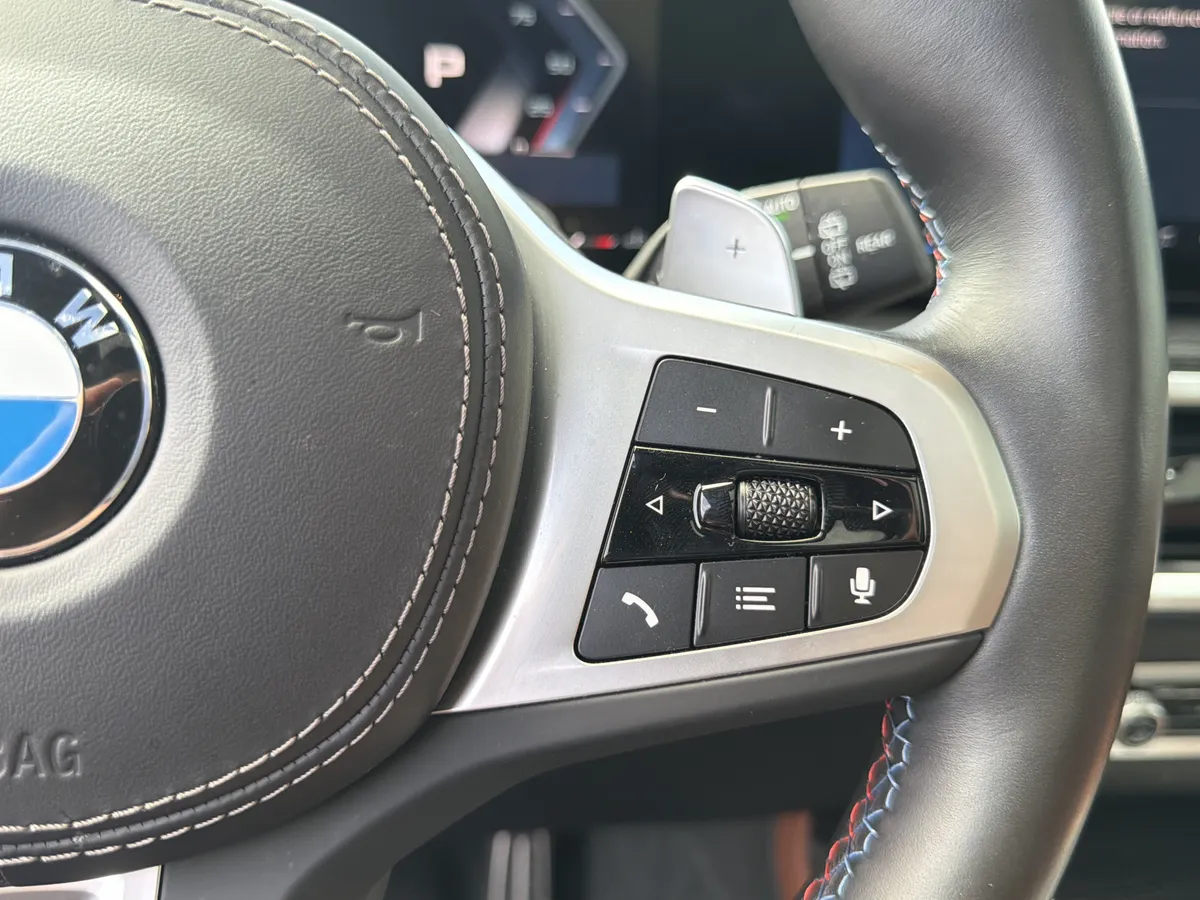 2024 BMW X7 M60i thumbnail 31