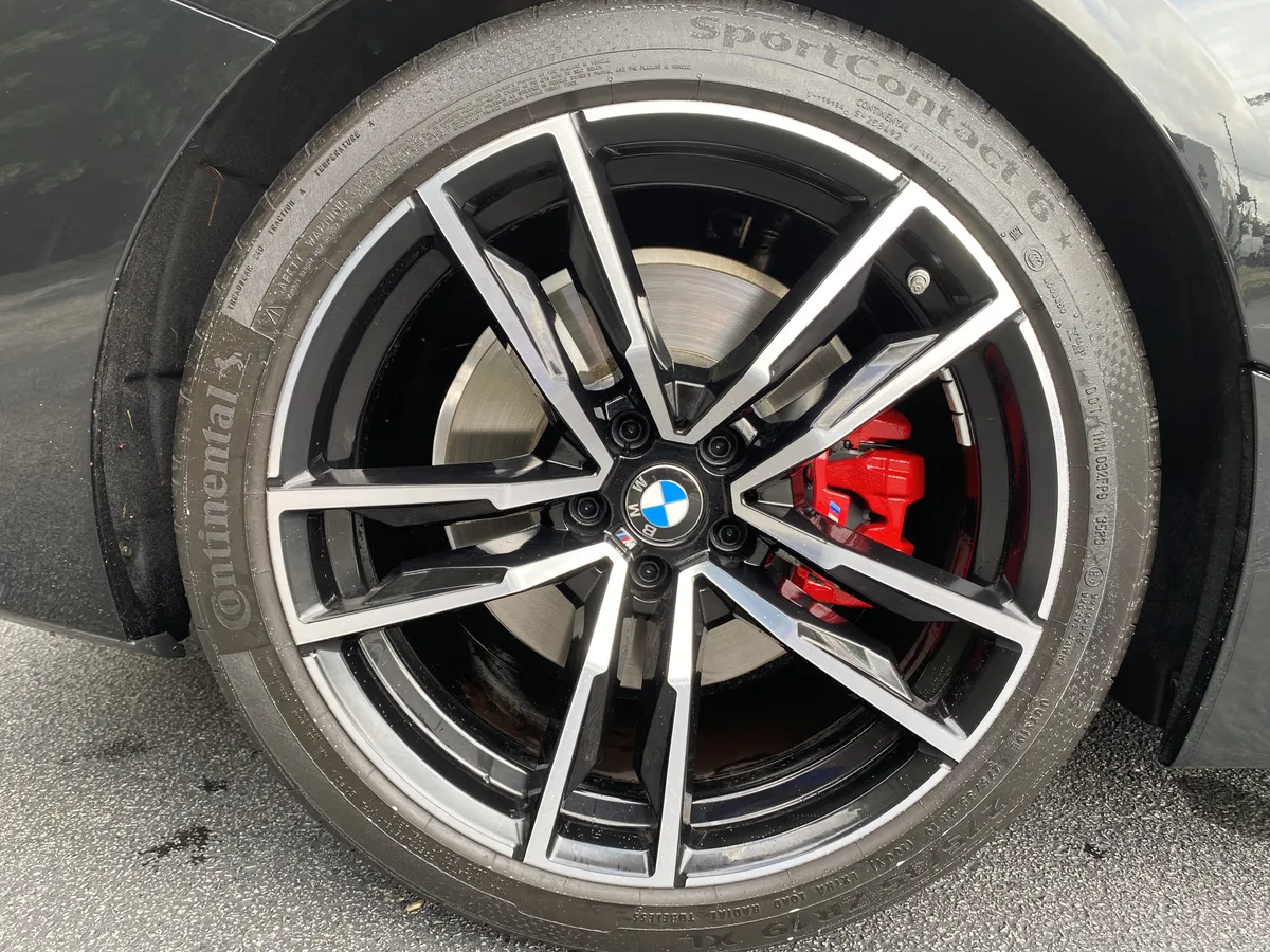 2024 BMW Z4 M40i thumbnail 11
