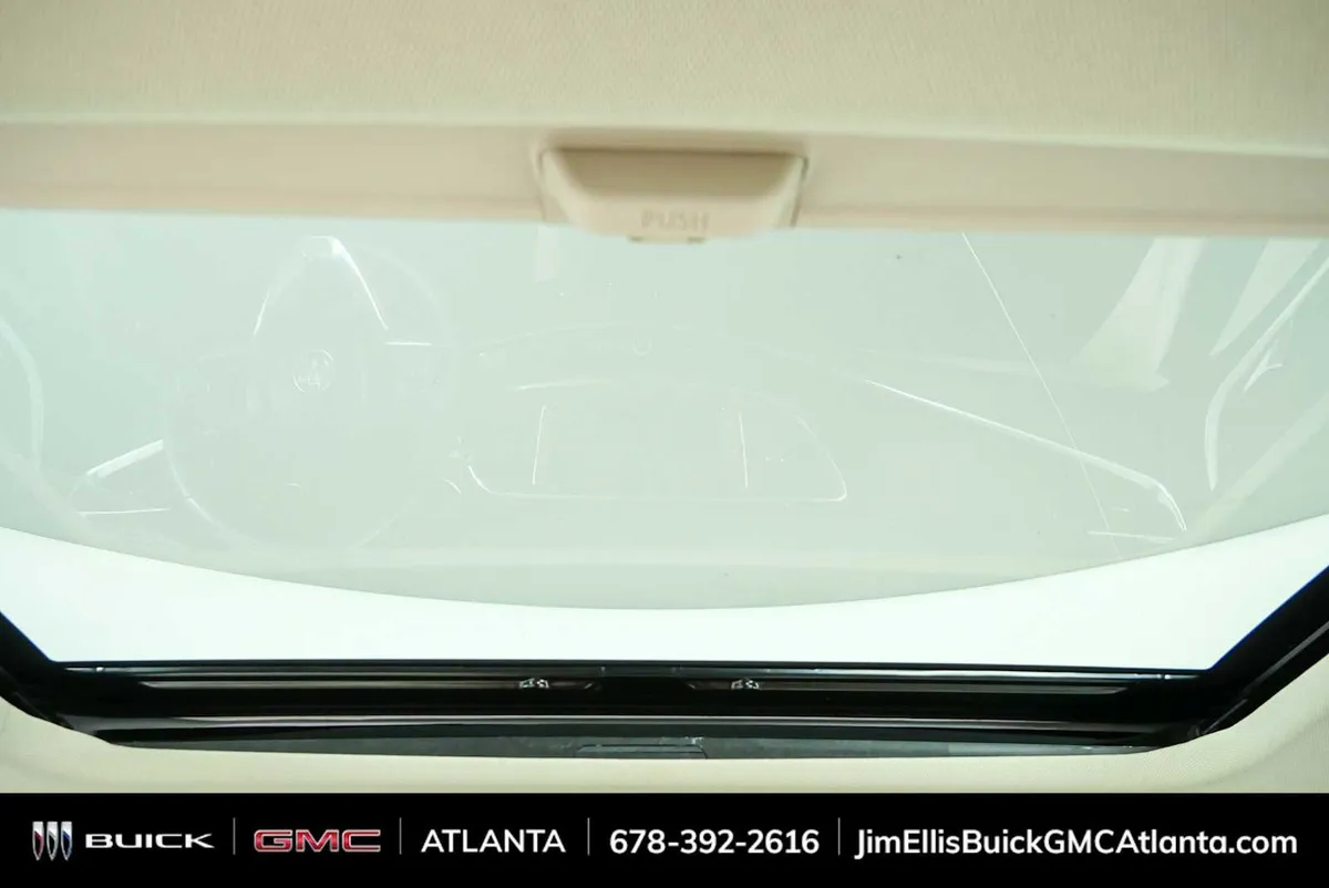 2024 Buick Enclave Avenir thumbnail 22