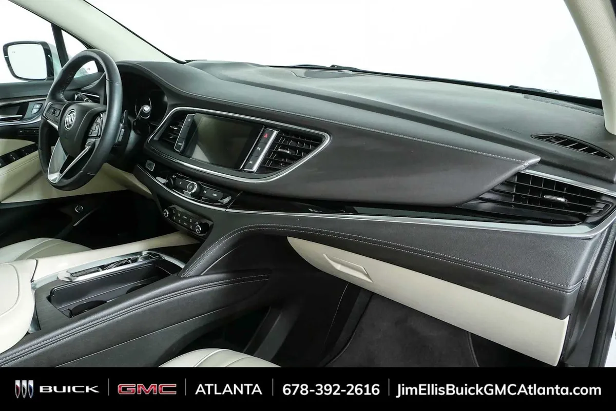 2024 Buick Enclave Avenir thumbnail 25