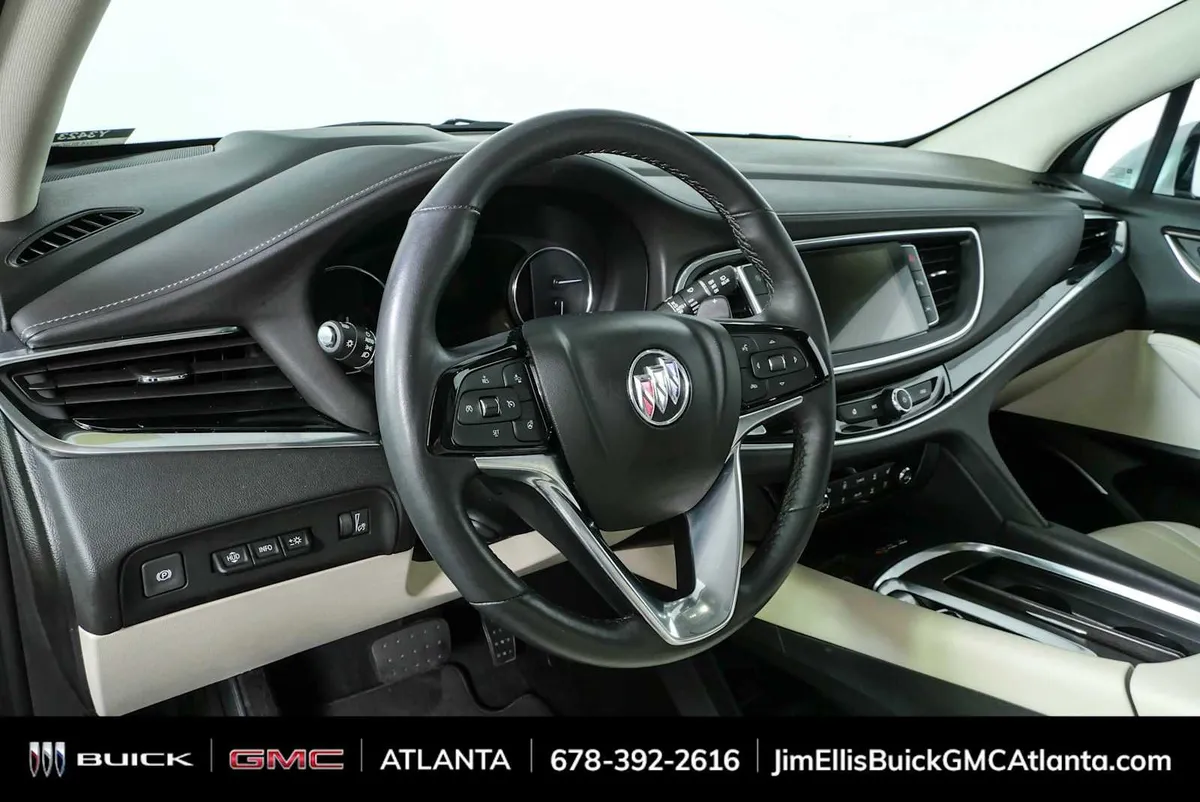 2024 Buick Enclave Avenir thumbnail 4