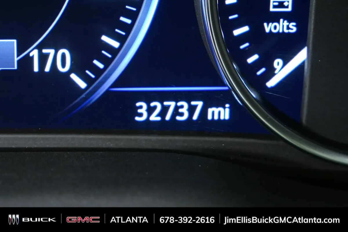 2024 Buick Enclave Avenir thumbnail 9