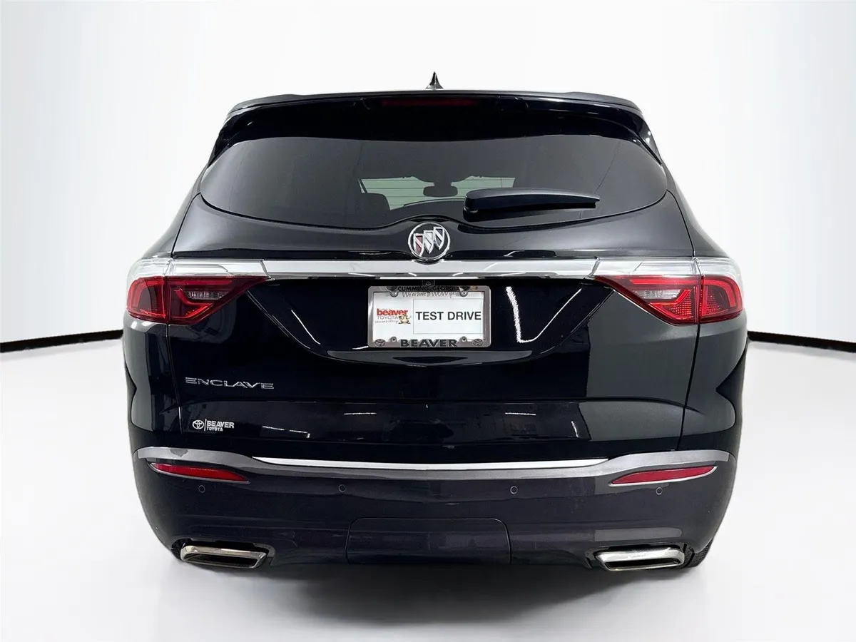2024 Buick Enclave Essence thumbnail 12