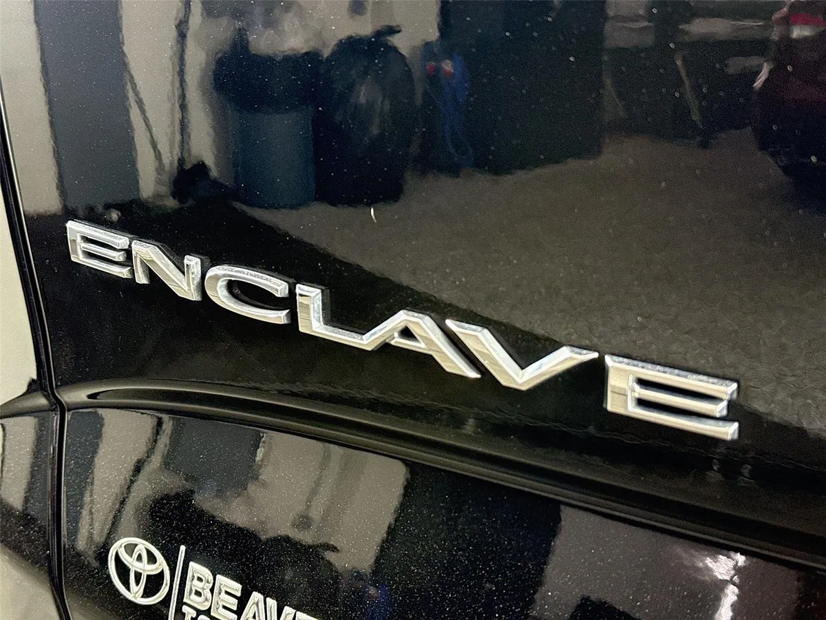 2024 Buick Enclave Essence thumbnail 14